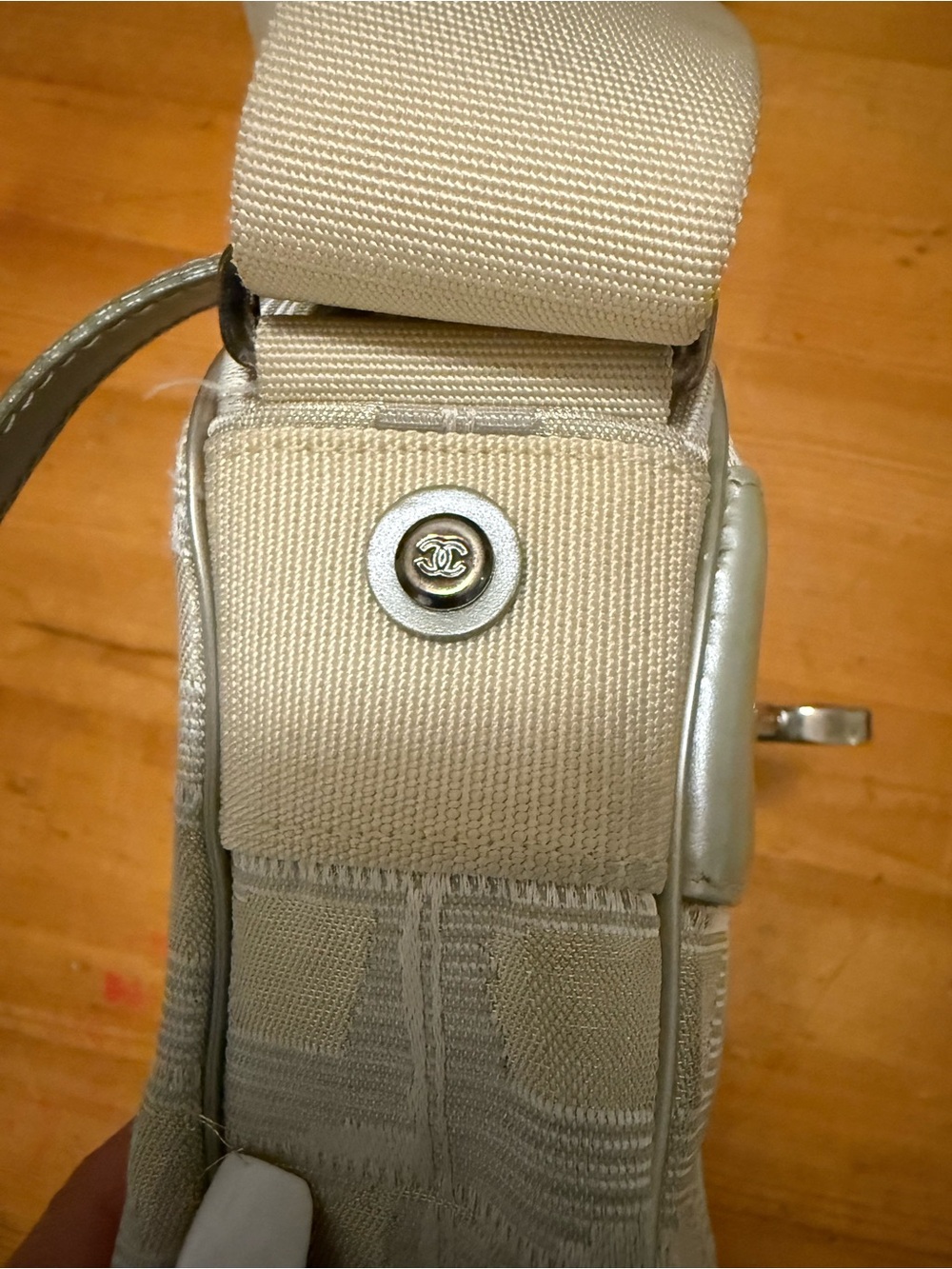 CHANEL Vintage New Travel Line Crossbody - Picture 6 of 12